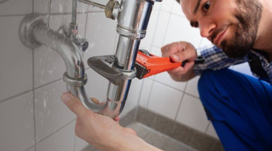 Expert burst pipe repair services in Forest City, PA